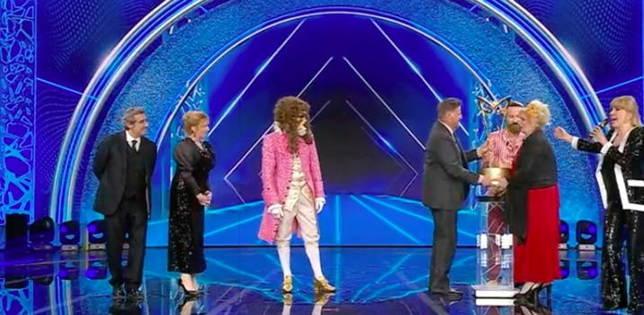 Il Cantante Mascherato, chi si nascondeva sotto il Cavaliere Veneziano