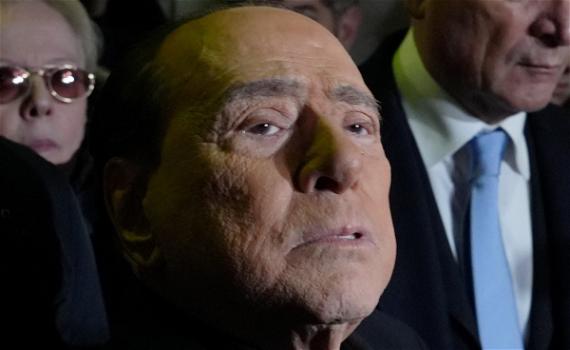 Silvio Berlusconi, il dramma nella notte lascia tutti senza parole