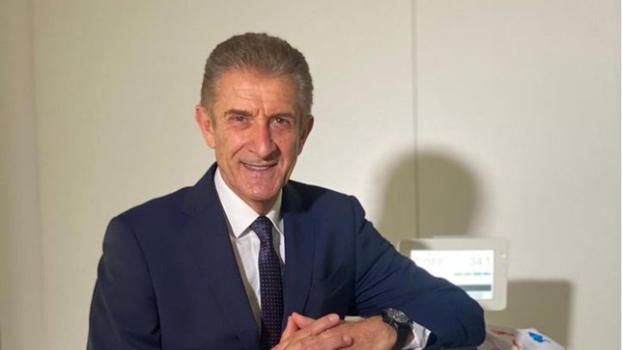 Ezio Greggio, la tremenda notizia sul conduttore