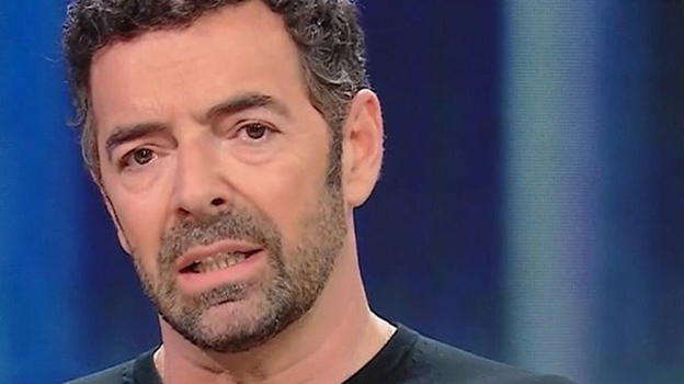 Rai, choc in diretta Tv: "Colpita alla testa…"