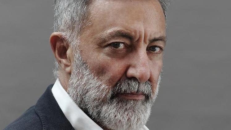 “Ora posso dirlo, sono gay”. L’amatissimo attore fa coming out