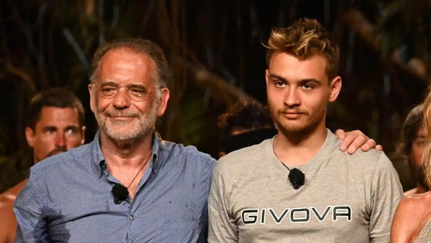 È ufficiale, Alessandro Cecchi Paone e Simone Antolini abbandonano l’isola dei famosi