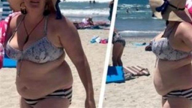 3 donne la insultano perché grassa. Arriva suo marito, prende un asciugamano e le..