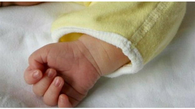 Italia, bimbo perde la vita in casa a 14 mesi, la scoperta dopo l’autopsia