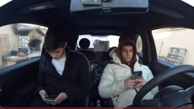 "È stata solo una bravata, ora si risolve tutto": genitori degli youtuber rompono il silenzio