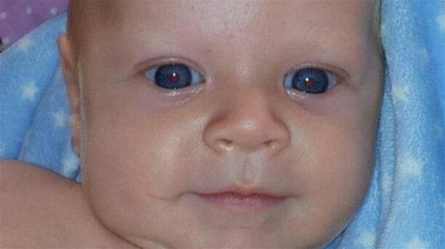 Gli scattano questa foto, 5 minuti dopo il bimbo vola in cielo