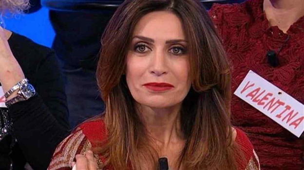 Lutto improvviso a Uomini e Donne, il triste annuncio sui social