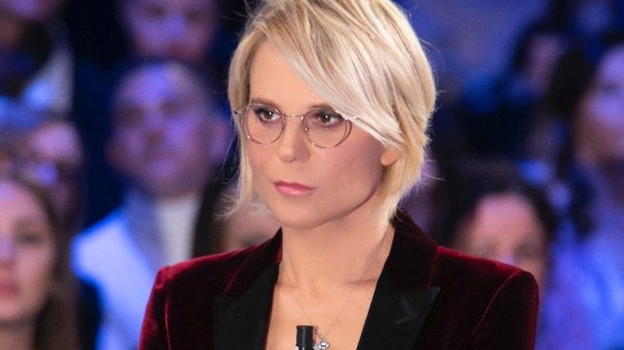 Prima vacanza di Maria De Filippi senza Costanzo: sarà in compagnia di..
