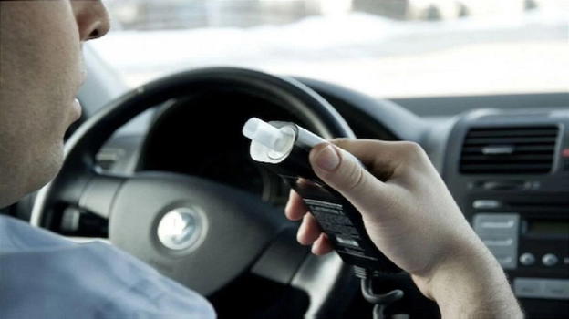 Nuovo codice della strada: cambia tutto per questi automobilisti. Scatta l’obbligo di..