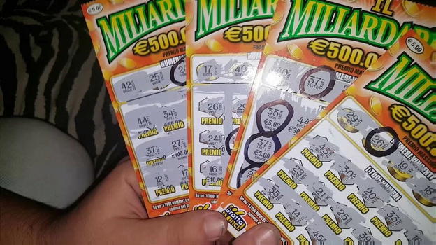 “Guardi, ma per caso ho vinto 500€?”. Poi la scoperta al bar, quando si sente dire la cifra giusta