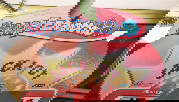 Vinti 42,5 milioni di euro al Superenalotto: poi la scoperta