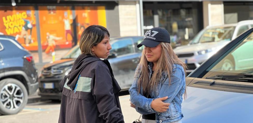 Bambina scomparsa a Firenze, si chiama Kata, ha 5 anni. La madre: «Sono  tornata e non c'era più» | Corriere.it
