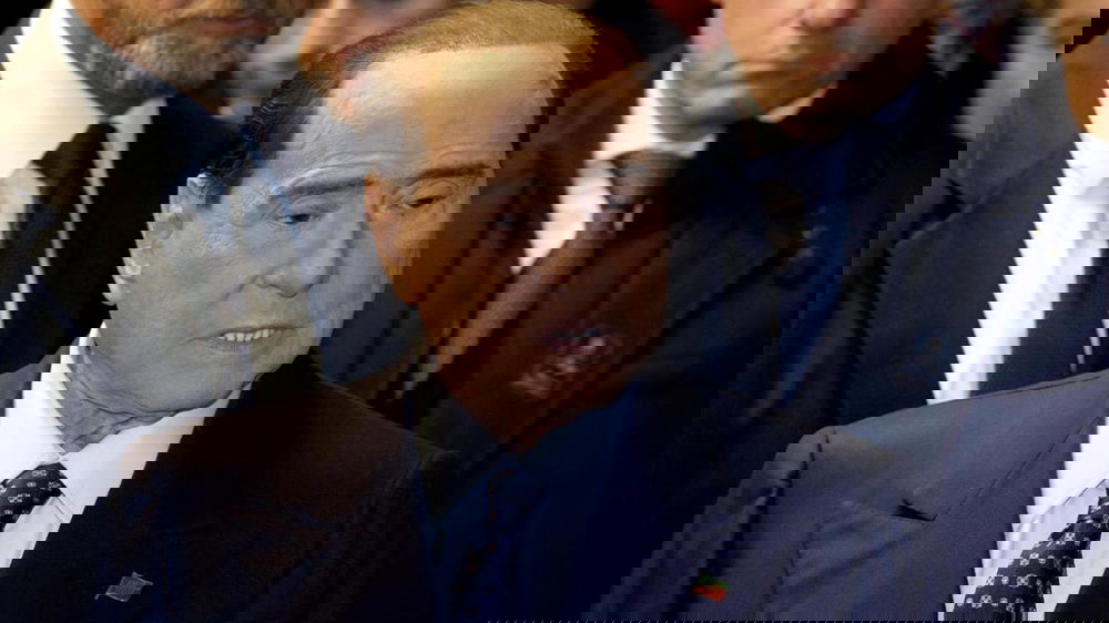 Silvio Berlusconi in ospedale: svelata la causa