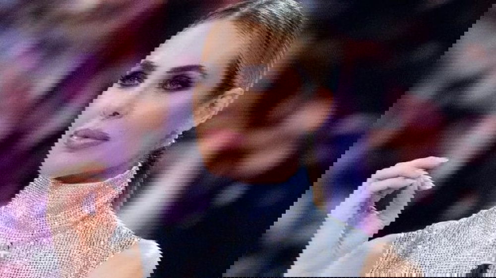 Ilary Blasi svela l'incidente con il sapone dietro le quinte dell'Isola: Ho iniziato a lacrimare