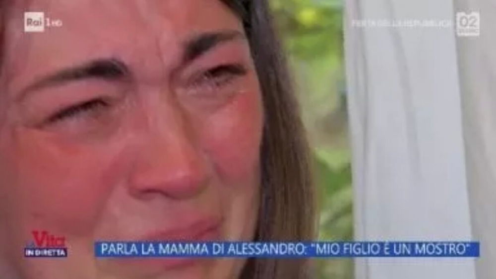 Alessandro è un mostro, è imperdonabile", tra le lacrime la madre  dell'assassino di Giulia Tramontano