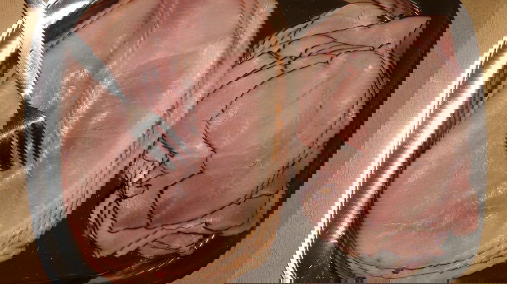 Prosciutto e pancetta: i conservanti aumentano il rischio di cancro,  sostiene uno studio