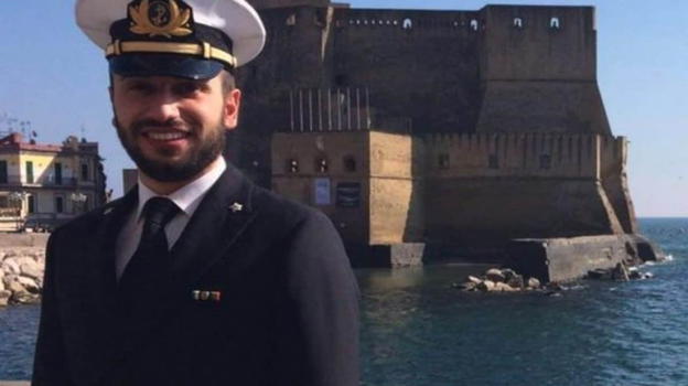 Marina militare italiana in lutto, il Tenente di Vascello Michele Savarese è deceduto