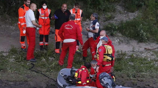 Italia, speranze finite: ripescato il corpo poco fa