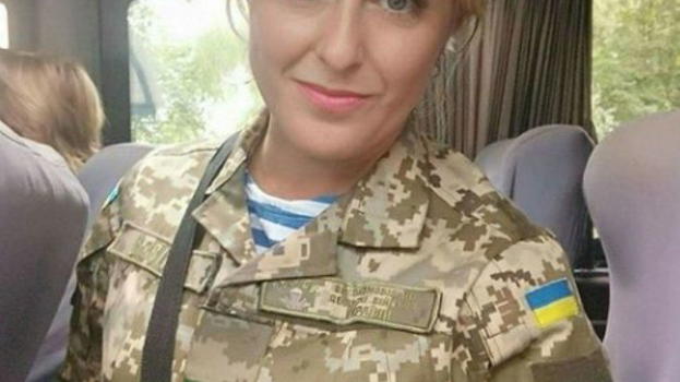 Torna dal figlio dopo la guerra, lui è felice ma scopre che…