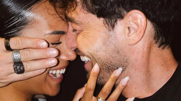 "Innamoratissimi e felici". La nuova coppia vip italiana è ufficiale