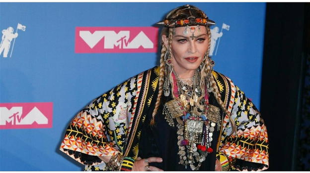Madonna, la cantate senza vita: un’iniezione di Narcan…