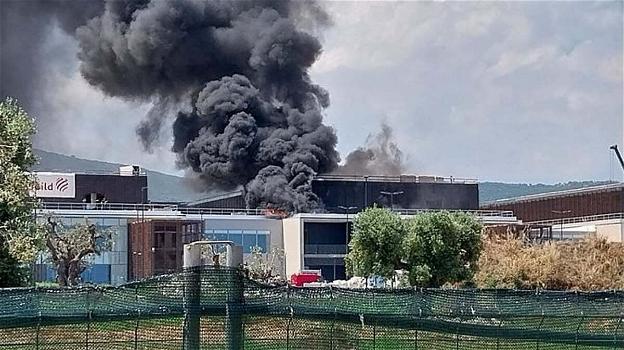Italia, ospedale in fiamme, evacuazione in corso: si teme il peggio