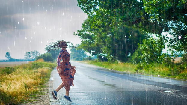 Addio al caldo, arrivano freddo, piogge e temporali in Italia