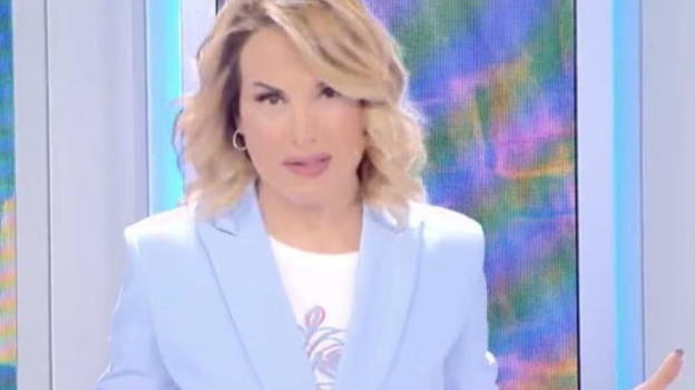 Barbara D’Urso, la pesante accusa a Pier Silvio Berlusconi e Mediaset: "Mi hanno…"