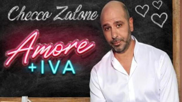 Checco Zalone, la tremenda notizia a pochi minuti dal suo show