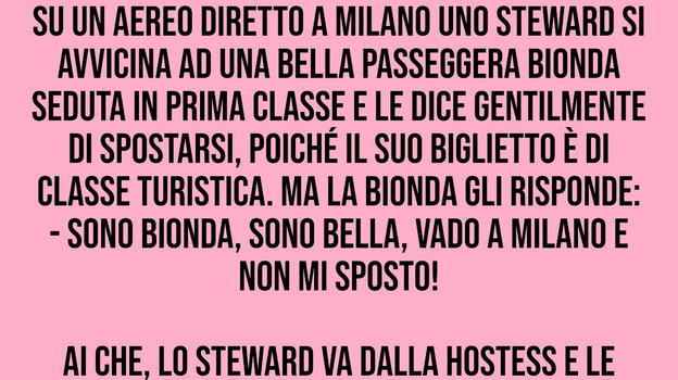 Aereo diretto a Milano, super bionda avvenente non vuole spostarsi!