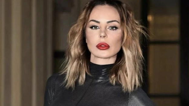 Nina Moric operata d’urgenza: asportato un seno
