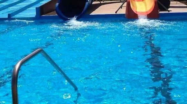 Luca, bimbo di quattro anni trovato annegato in una piscina