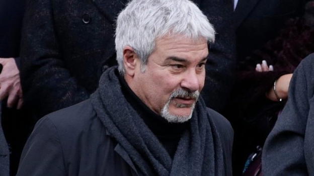 Pino Insegno, i figli vanno a scuola ed accade l’impensabile