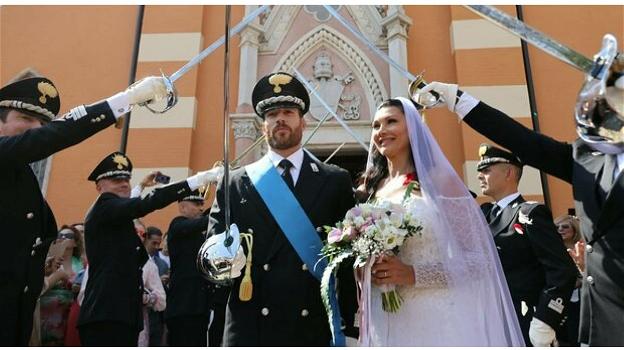 Luisa Corna e Stefano Giovino si sono sposati: i presenti alla cerimonia