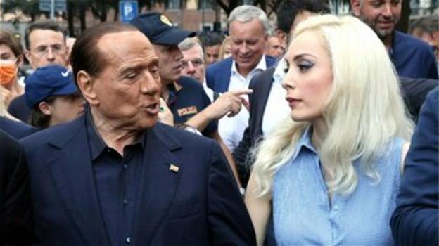 Marta Fascina: "Silvio Berlusconi prima di andarsene mi ha stretto la mano e.."