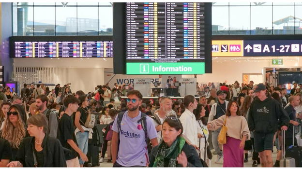 Italia, la tremenda notizia per Natale: questa non ci voleva