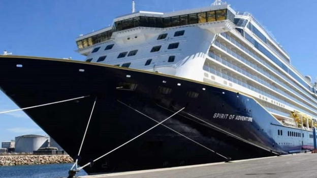 "Terrificante" Nave da Crociera travolta da una tempesta