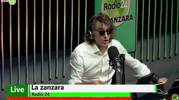 "Non colpevole" Giuseppe Cruciani sbotta in diretta su Radio 24