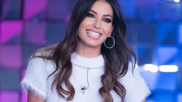 Elisabetta Gregoraci, la confessione senza peli sulla lingua: "La mia prima volta.."