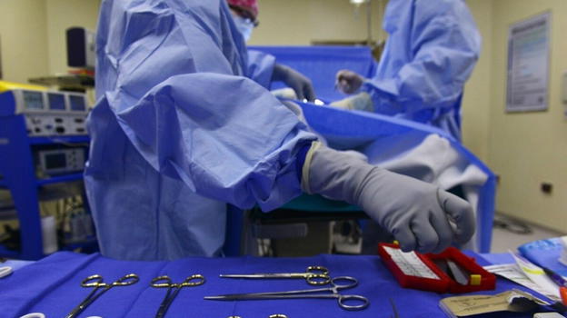 Si presenta così in pronto soccorso: la scoperta dei medici