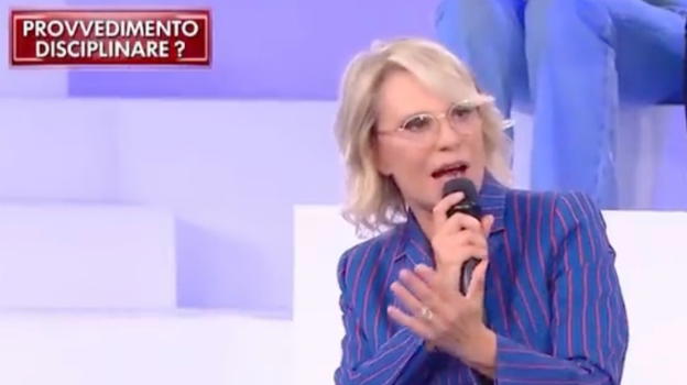 Fuori da Amici 23 dopo il litigio con Maria De Filippi: cosa è successo