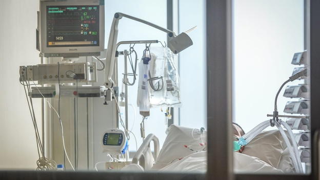 "Una preghiera per Bobo". Ricoverato nella notte, è in terapia semintensiva