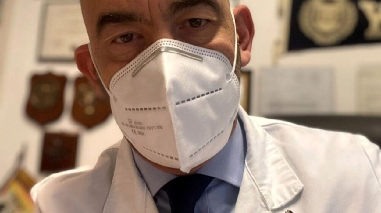 Bassetti gela gli italiani, la tremenda notizia per Natale