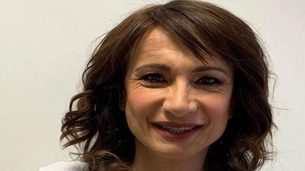 "Luxuria è incinta del cantante" Il post sui social diventa virale
