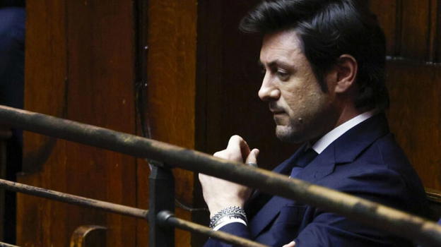 Andrea Giambruno innamorato perso, il nome che non ti aspetti