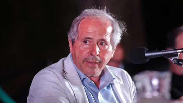 L’allarme di Crisanti: "Ora si che dovete preoccuparvi"