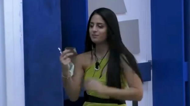 Grande Fratello, la confessione arriva in piena notte: "Incinta.."