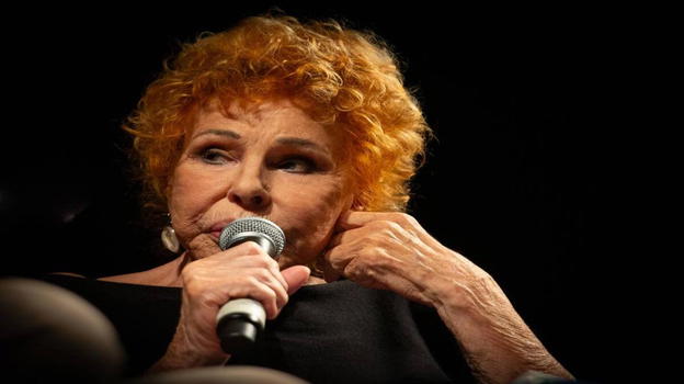 Ornella Vanoni, italiani in lacrime: la notizia in diretta Tv