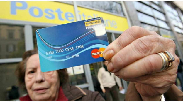 Social Card, in arrivo la ricarica da 460 euro