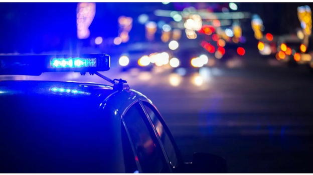 Tragedia in strada, perdono la vita padre madre e due figli